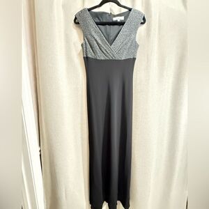 Andrea Polizzi for Rex Lester Black Silver Evening Gown Dress Sz 6 Formal Maxi